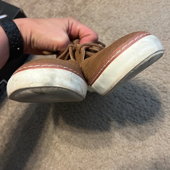 Men’s 9.5 J. shoe Novello Suede Men wingtip low tops color: Dachshund - Picture 8 of 9